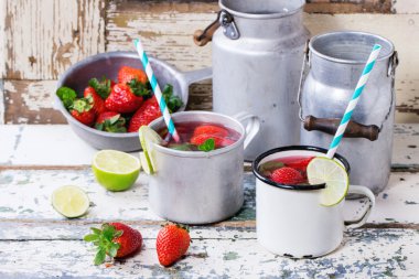 Çilekli limonata