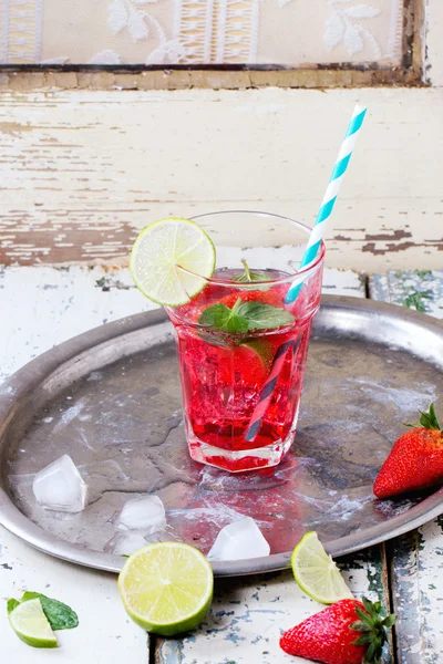 Aardbei limonade — Stockfoto