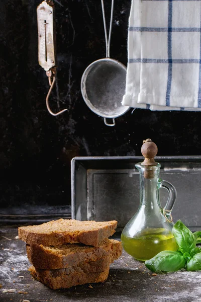 Pan de centeno casero en rodajas — Foto de Stock