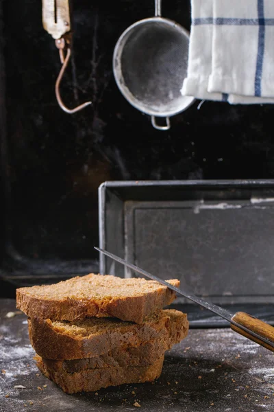 Pan de centeno casero deslizado — Foto de Stock