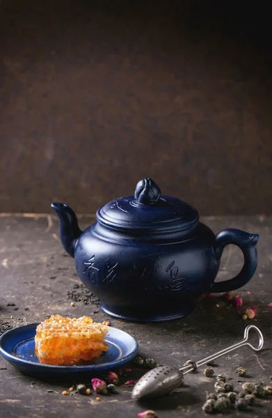 Tea and honey — Stock Photo, Image