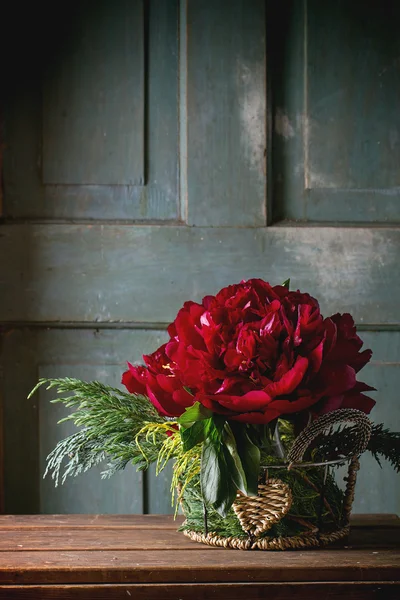 Bouquet con peonie — Foto Stock