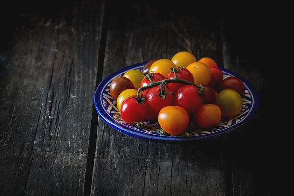 Sortiment an Kirschtomaten — Stockfoto