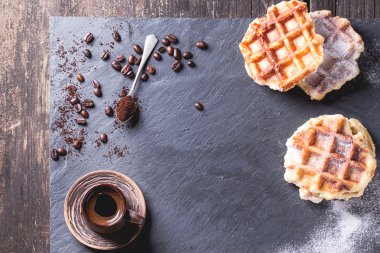 Belçika waffle ve kahve
