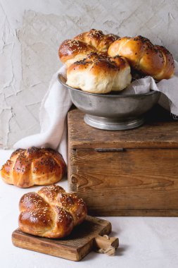 Yuvarlak Challah ekmek