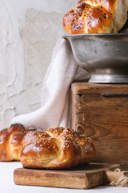 Yuvarlak Challah ekmek
