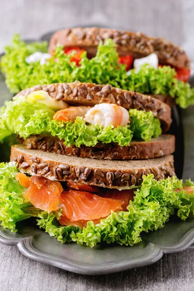 Sandwich with seafood — Stock Photo, Image