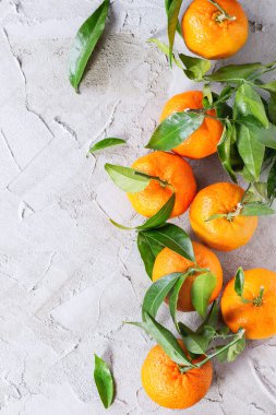 mandalina yaprakları ile