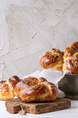 Yuvarlak Challah ekmek