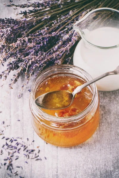 Honey, milk and lavender — Stock Photo, Image