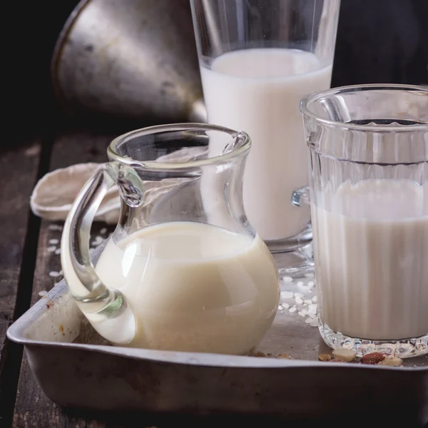 Set di latte non caseario — Foto Stock