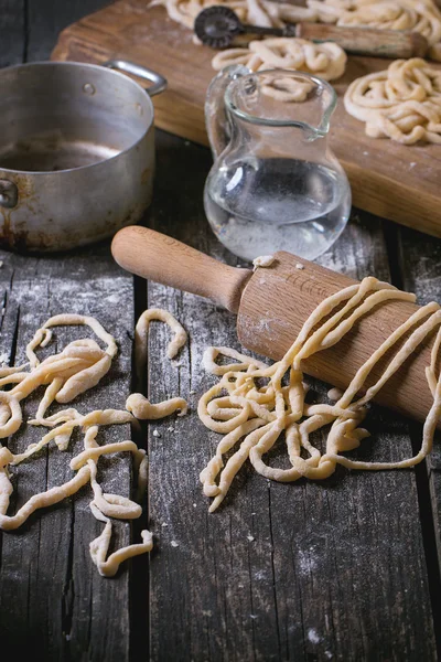 Fresh homemade pasta pici — Stock Photo, Image