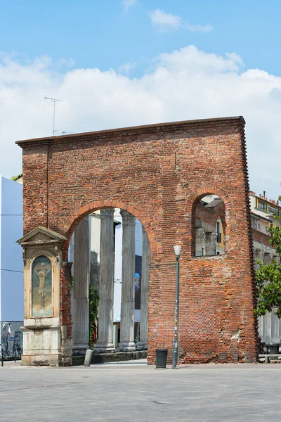 Kolommen van San Lorenzo in Milaan — Stockfoto