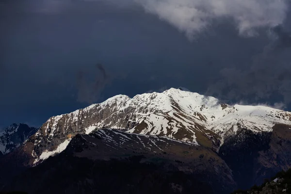 Mount Mena Serina Brembanedalen — Stockfoto