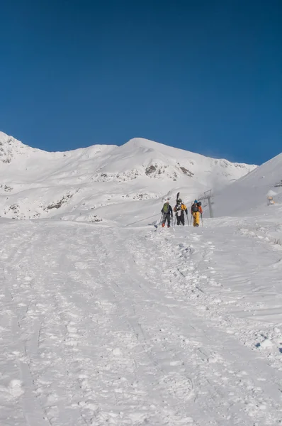 Alpinisme ski 's — Stockfoto