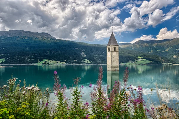 Bell Tower of the Reschensee (Resia) South Tyrol Itália — Fotografia de Stock