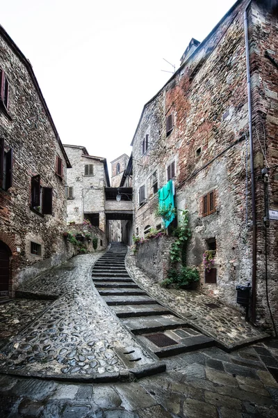 Detail of Anghiari, a medieval village in Tuscany - Italy — Stock Photo, Image