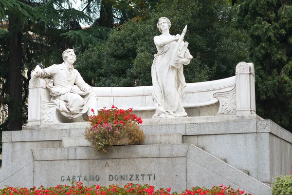 Monument van componist Gaetano Donizett — Stockfoto
