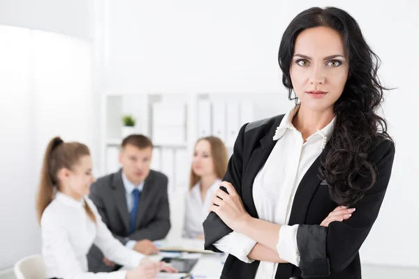 Portrait of pretty young business woman — Stock Photo, Image