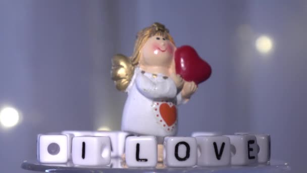 Słodki anioł i deklaracja miłości. Walentynki. Pocztówka na święta. — Wideo stockowe