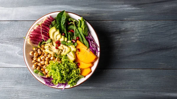 Fresh Salad Roasted Chickpeas Avocado Persimmon Spinach Avocado Watermelon Radish — Stock Photo, Image