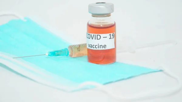 结肠病毒特写医疗疫苗19 疫苗接种 注射器 医疗口罩 — 图库照片