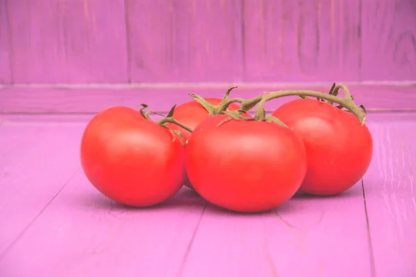Ζουμερές Αρωματικές Φρέσκες Νόστιμες Ντομάτες — Φωτογραφία Αρχείου