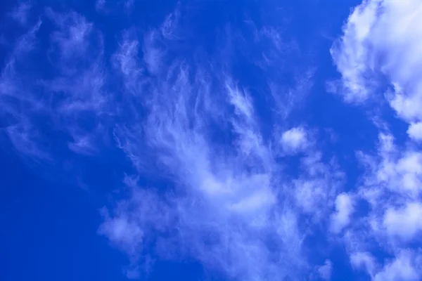 Hermosas Nubes Aéreas Grandes Cielos Azules —  Fotos de Stock