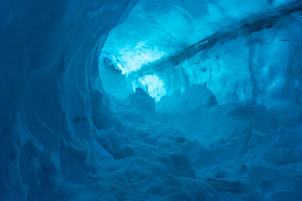 Cueva de hielo en el glaciar Vatnajokull IcelandAn —  Fotos de Stock