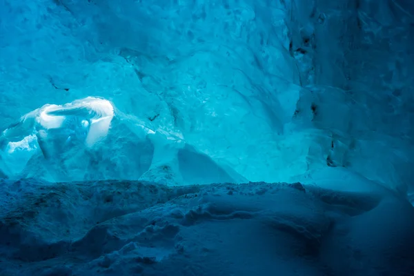 Caverna de gelo na geleira Vatnajokull IslandAn — Fotografia de Stock