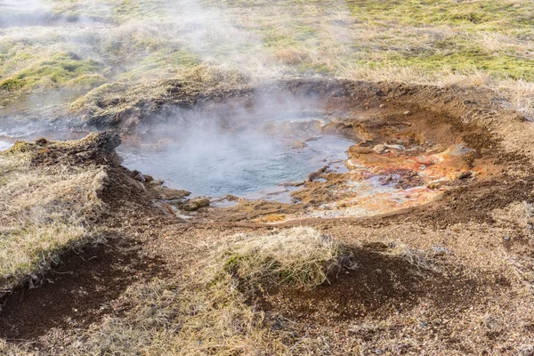 Geotermikus medence Geysir, Izland — Stock Fotó