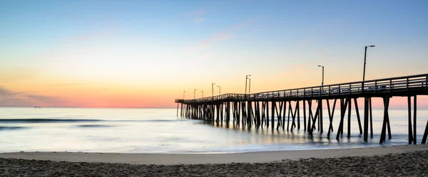 Sonnenaufgang vom 14. Pier 2 — Stockfoto