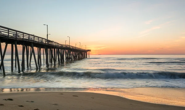 Sunrise off 14th st. Pier — Stock Photo, Image