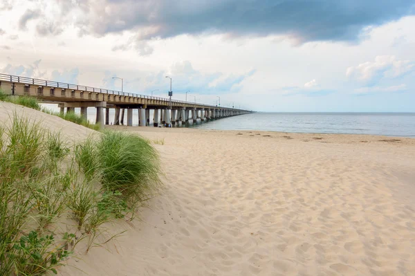 Bridge og Sand - Stock-foto