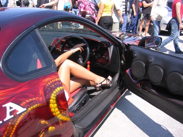 Russia Novosibirsk 2009 Girl Driving Race Car Show — 스톡 사진