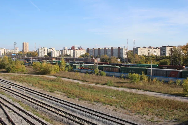 Russia Novosibirsk 2020 Treni Della Stazione Ferroviaria Con Vagoni Rotaia — Foto Stock