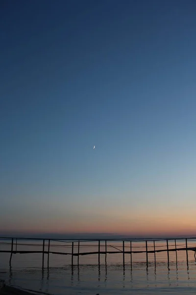 Tramonto Sul Mare Sera Sul Molo Pittoresco Paesaggio — Foto Stock