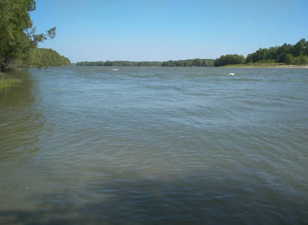 Rivière Avec Eau Dans Lac Été Pour Les Loisirs Plein — Photo