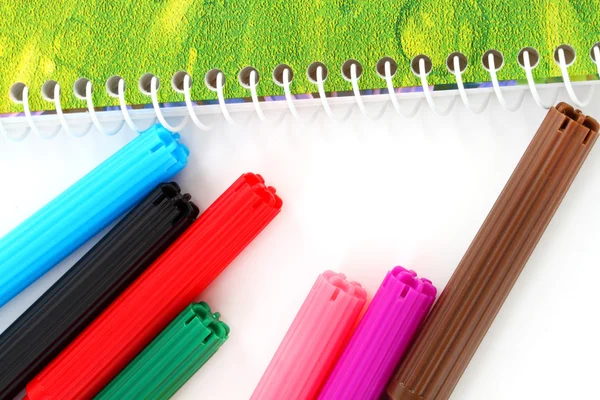 Multicolor children felt-tip pens — Stock Photo, Image