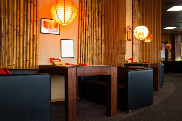 Intérieur dans le restaurant sushi — Photo