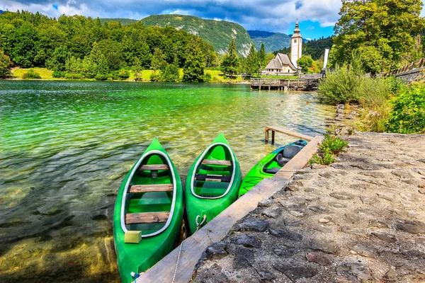 Wonderful alpine lake and colorful boats,Lake Bohinj,Slovenia,Europe — Stock Photo, Image