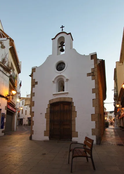 İspanyol kasabasında küçük bir Şapel