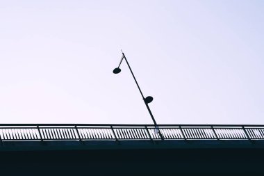         Bilbao şehrindeki köprü mimarisi İspanya, Bilbao seyahat merkezi                                            