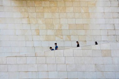                                tourist visiting Guggenheim Bilbao museum 