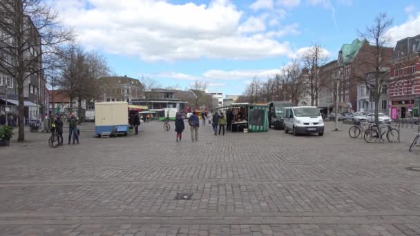 Marktplaats Met Marktkramen Mensen Tijdens Covid Gevonden Neumunster Duitsland Een — Stockvideo