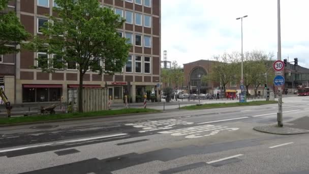 Fuera Del Edificio Histórico Estación Principal Tren Kiel Alemania — Vídeos de Stock