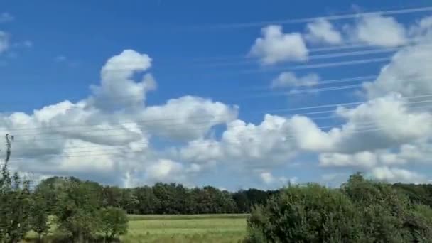 Vista Janela Lateral Carro Movimento Grandes Postes Energia Linhas Energia — Vídeo de Stock