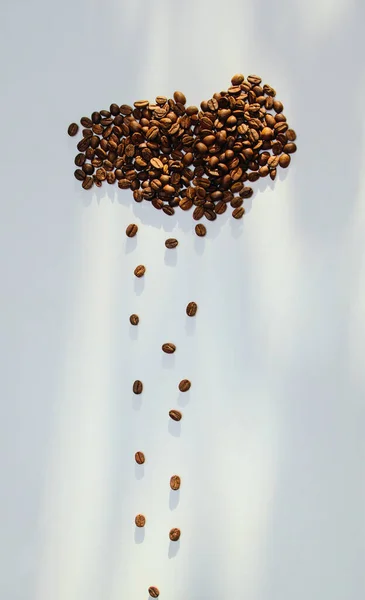 Sobre Fondo Blanco Granos Café Forma Nube Desde Nube Los — Foto de Stock