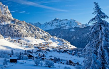 Dolomites içinde