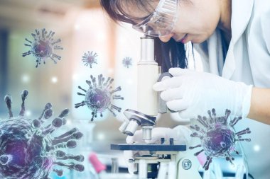 Mikroskop araştıran bilim adamı ve doktor, tüp antivirüs malzemesi, antibiyotik ve aşı örneklerinin test edilmesi,.